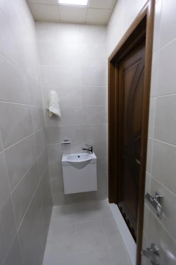 Satılır yeni tikili 3 otaqlı 135 m², İnşaatçılar m.-20 Satılır yeni tikili 3 otaqlı 135 m², İnşaatçılar m.-20