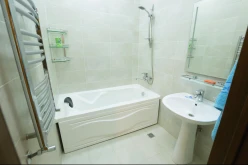 Satılır yeni tikili 3 otaqlı 135 m², İnşaatçılar m.-17 Satılır yeni tikili 3 otaqlı 135 m², İnşaatçılar m.-17