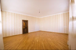 Satılır yeni tikili 3 otaqlı 135 m², İnşaatçılar m.-2 Satılır yeni tikili 3 otaqlı 135 m², İnşaatçılar m.-2