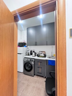 İcarə ofis 6 otaqlı 131 m², 28 May m.-11 İcarə ofis 6 otaqlı 131 m², 28 May m.-11