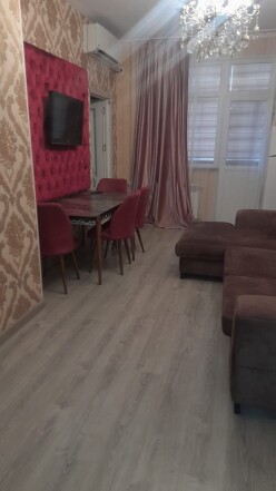 İcarə yeni tikili 3 otaqlı 80 m²,  Azadlıq prospekti m.-9