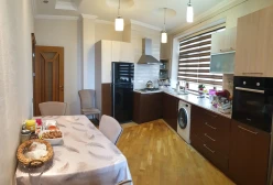 Satılır yeni tikili 2 otaqlı 90 m², Elmlər Akademiyası m.-11