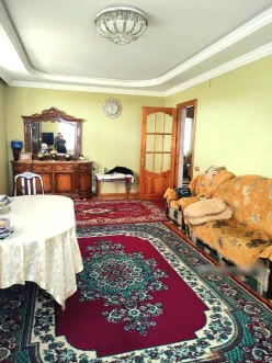 Satılır bağ evi 240 m²,  Avtovağzal m.-9