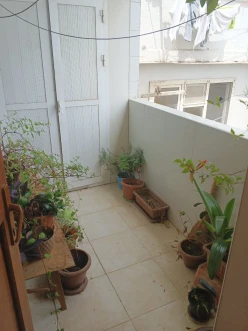 Satılır köhnə tikili 3 otaqlı 75 m²,  İnşaatçılar m.-5