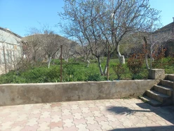 Satılır bağ evi 240 m²,  Avtovağzal m.-24