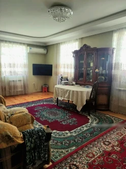Satılır bağ evi 240 m²,  Avtovağzal m.-17