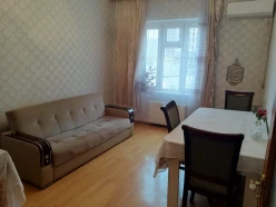 Satılır köhnə tikili 3 otaqlı 75 m²,  İnşaatçılar m.-6