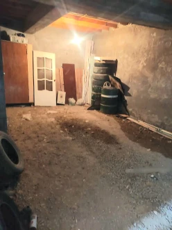 Satılır bağ evi 240 m²,  Avtovağzal m.-10