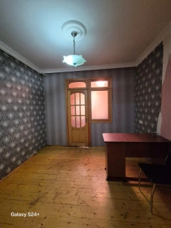 Satılır köhnə tikili 3 otaqlı 55 m²,  İnşaatçılar m.-7