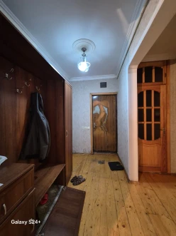 Satılır köhnə tikili 3 otaqlı 55 m²,  İnşaatçılar m.-4