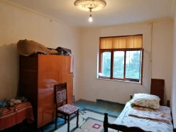 Satılır köhnə tikili 3 otaqlı 60 m², Nəsimi m.-4