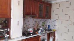 Satılır köhnə tikili 3 otaqlı 85 m², İnşaatçılar m.-7