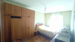 Satılır köhnə tikili 3 otaqlı 85 m², İnşaatçılar m.-18