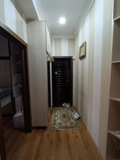 Satılır yeni tikili 2 otaqlı 50 m², İnşaatçılar m.-7