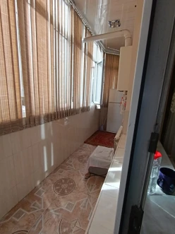 Satılır yeni tikili 2 otaqlı 50 m², İnşaatçılar m.-2