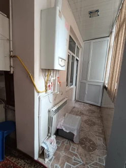 Satılır yeni tikili 2 otaqlı 50 m², İnşaatçılar m.-5