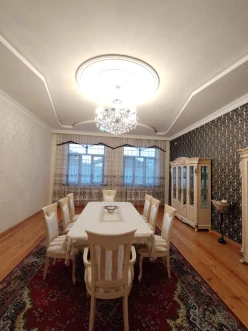 Satılır ev/villa 6 otaqlı 200 m²,  Gəncə-15