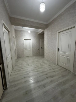 İcarə yeni tikili 4 otaqlı 144 m²,  İnşaatçılar m.-10