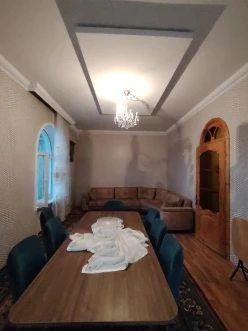 Satılır ev/villa 6 otaqlı 200 m²,  Gəncə-4