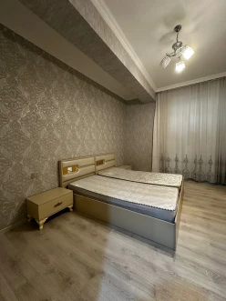 İcarə yeni tikili 4 otaqlı 144 m²,  İnşaatçılar m.-15