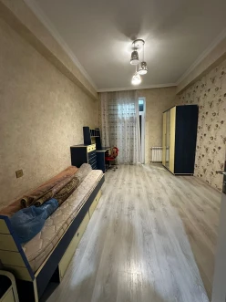 İcarə yeni tikili 4 otaqlı 144 m²,  İnşaatçılar m.-6