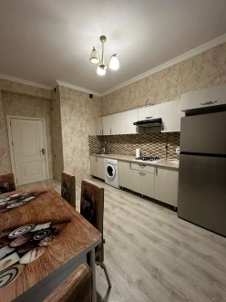 İcarə yeni tikili 4 otaqlı 144 m²,  İnşaatçılar m.-5