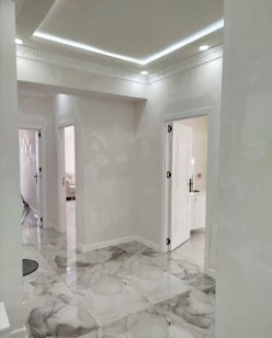 İcarə yeni tikili 2 otaqlı 94 m², İnşaatçılar m.-6