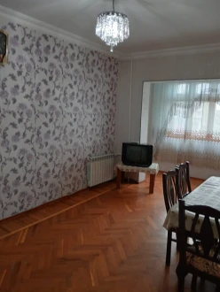 İcarə köhnə tikili 2 otaqlı 50 m², Azadlıq prospekti m.-4