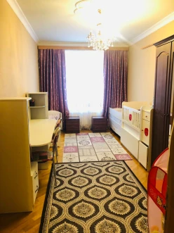 Satılır yeni tikili 3 otaqlı 150 m², Gənclik m.-7