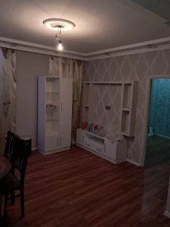 İcarə yeni tikili 3 otaqlı 60 m², Masazır q.-4