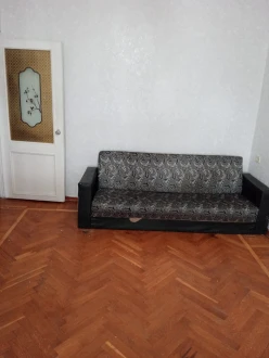 İcarə köhnə tikili 2 otaqlı 50 m², Azadlıq prospekti m.-3