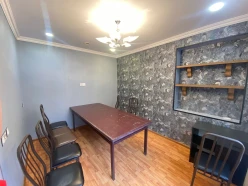 İcarə obyekt 300 m²,  Neftçilər m.-5