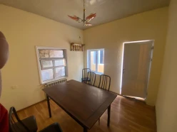 İcarə obyekt 300 m²,  Neftçilər m.-4