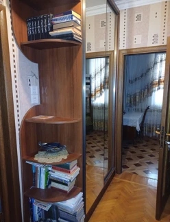 Satılır köhnə tikili 3 otaqlı 60 m²,  Azadlıq prospekti m.-3