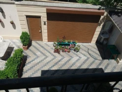 Satılır ev/villa 6 otaqlı 177 m², Badamdar q.-3 Satılır ev/villa 6 otaqlı 177 m², Badamdar q.-3