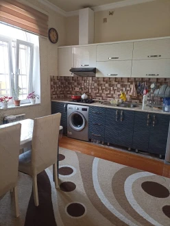 Satılır ev/villa 5 otaqlı 220 m², Badamdar q.-8 Satılır ev/villa 5 otaqlı 220 m², Badamdar q.-8