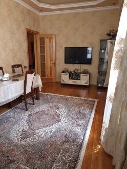 Satılır ev/villa 5 otaqlı 220 m², Badamdar q.-4 Satılır ev/villa 5 otaqlı 220 m², Badamdar q.-4