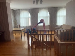 Satılır ev/villa 5 otaqlı 200 m², Badamdar q.-3 Satılır ev/villa 5 otaqlı 200 m², Badamdar q.-3