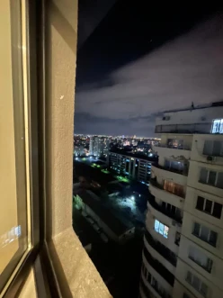 Satılır yeni tikili 4 otaqlı 140 m², 8 Noyabr m. m-13