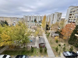 Satılır köhnə tikili 3 otaqlı 70 m², Bakıxanov q.-8