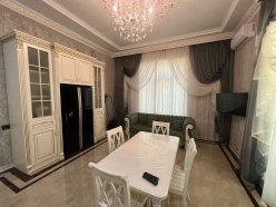 Satılır ev/villa 10 otaqlı 750 m², Əhmədli m.-12