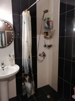 Satılır yeni tikili 2 otaqlı 67 m²,  Qara Qarayev m.-4