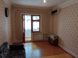 Satılır köhnə tikili 4 otaqlı 110 m²,  İnşaatçılar m.-22