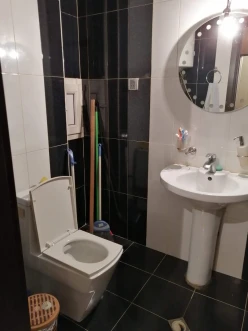 Satılır yeni tikili 2 otaqlı 67 m²,  Qara Qarayev m.-2