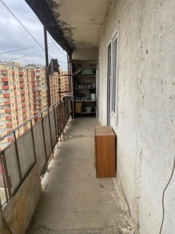 Satılır köhnə tikili 4 otaqlı 110 m²,  İnşaatçılar m.-12