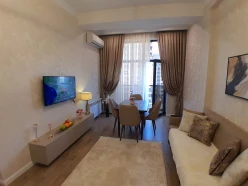 İcarə yeni tikili 2 otaqlı 52 m²,  28 May m.-3