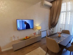 İcarə yeni tikili 2 otaqlı 52 m²,  28 May m.-5