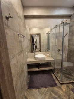 İcarə yeni tikili 3 otaqlı 120 m²,  28 May m.-19