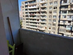 Satılır köhnə tikili 4 otaqlı 110 m²,  İnşaatçılar m.-13