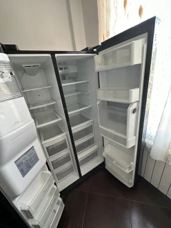 İcarə yeni tikili 3 otaqlı 130 m²,  28 May m.-16